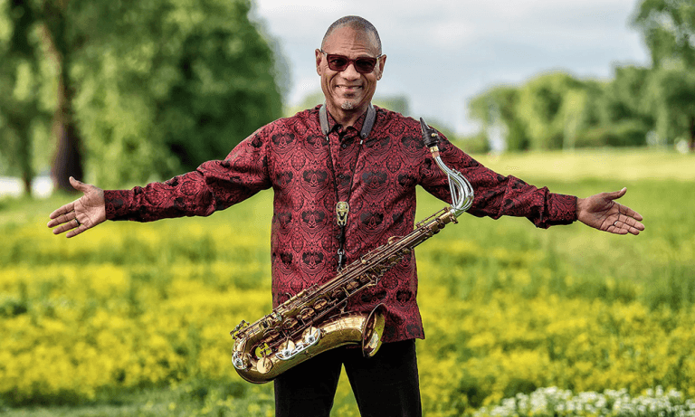 Ya Jazz 2026 : Kirk Whalum fait vibrer le Cameroun
